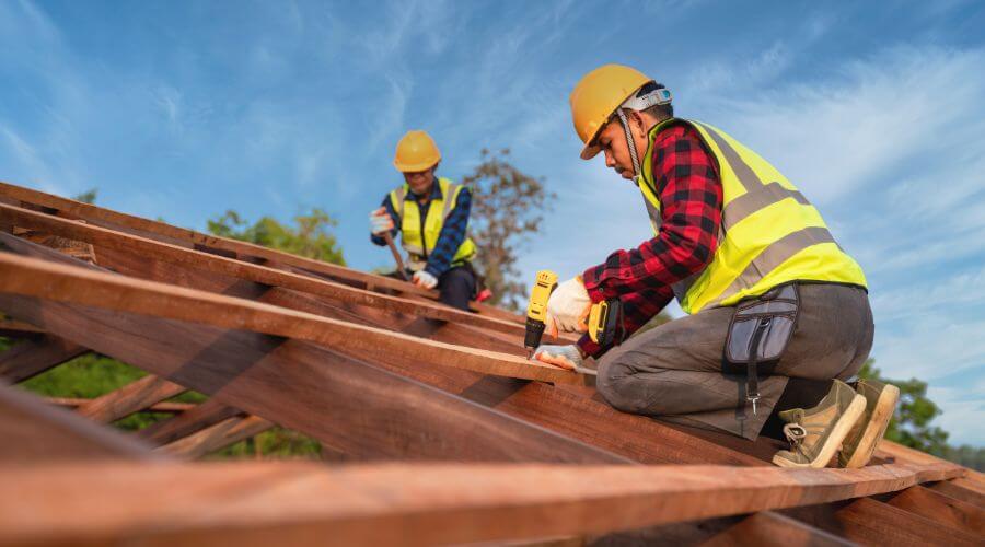 Professional Flat Roofing Installation services in Manchester, KY